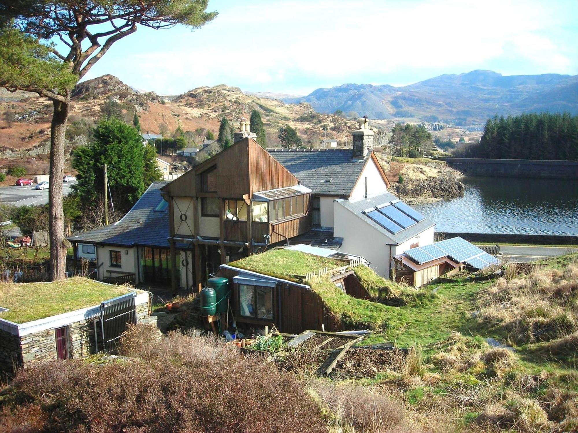 Гостевой дом Bryn Elltyd Eco House Блайнай-Фестиниог Экстерьер фото